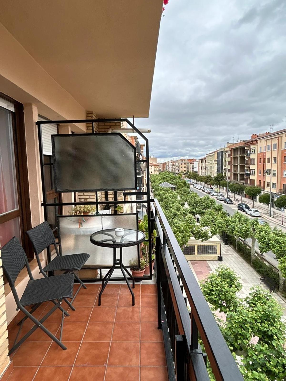 Apartamentos El Conde Santo Domingo De La Calzada Exteriér fotografie